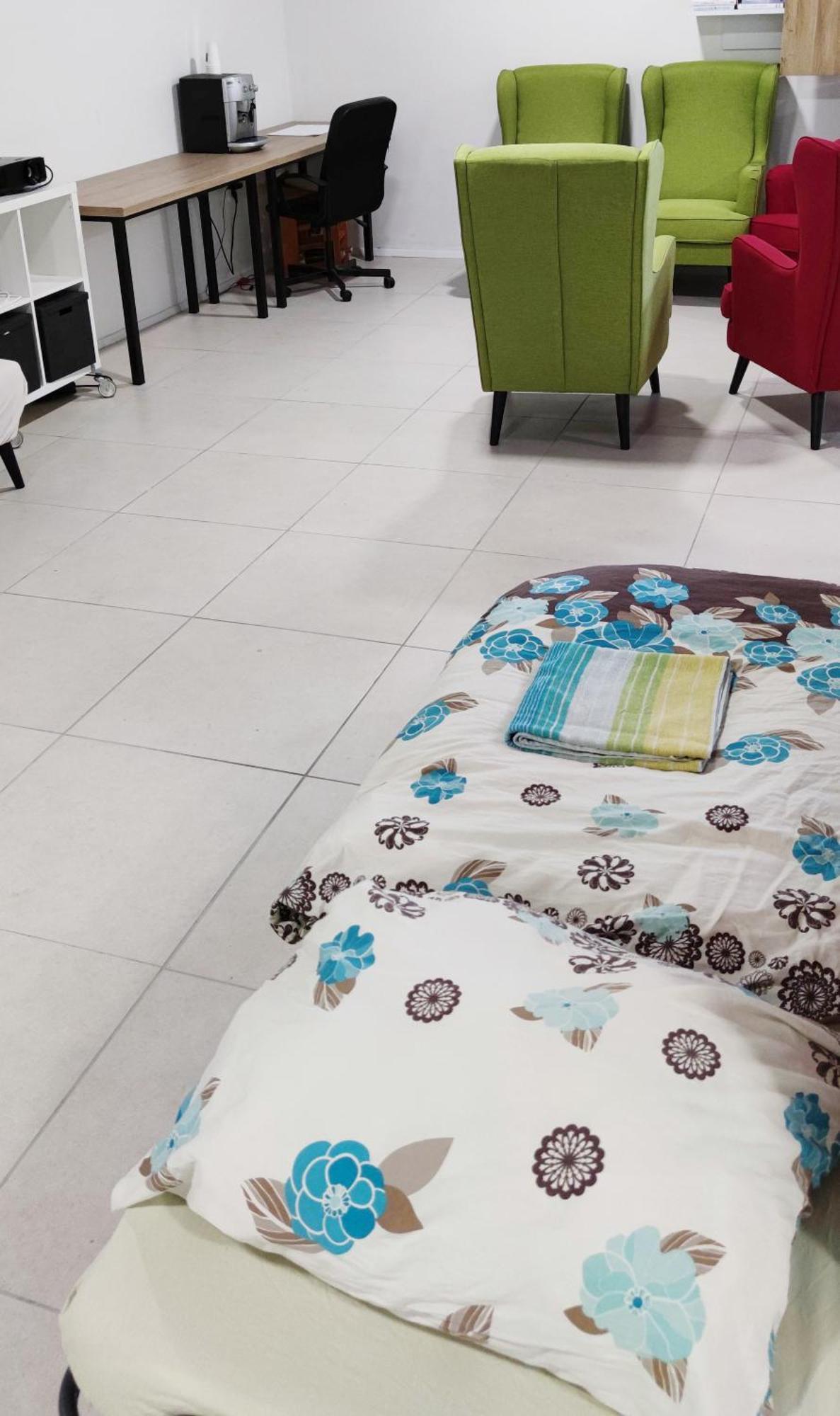 Krasny Priestranny Slnecny Apartman V Centre Mesta Trencin Bagian luar foto