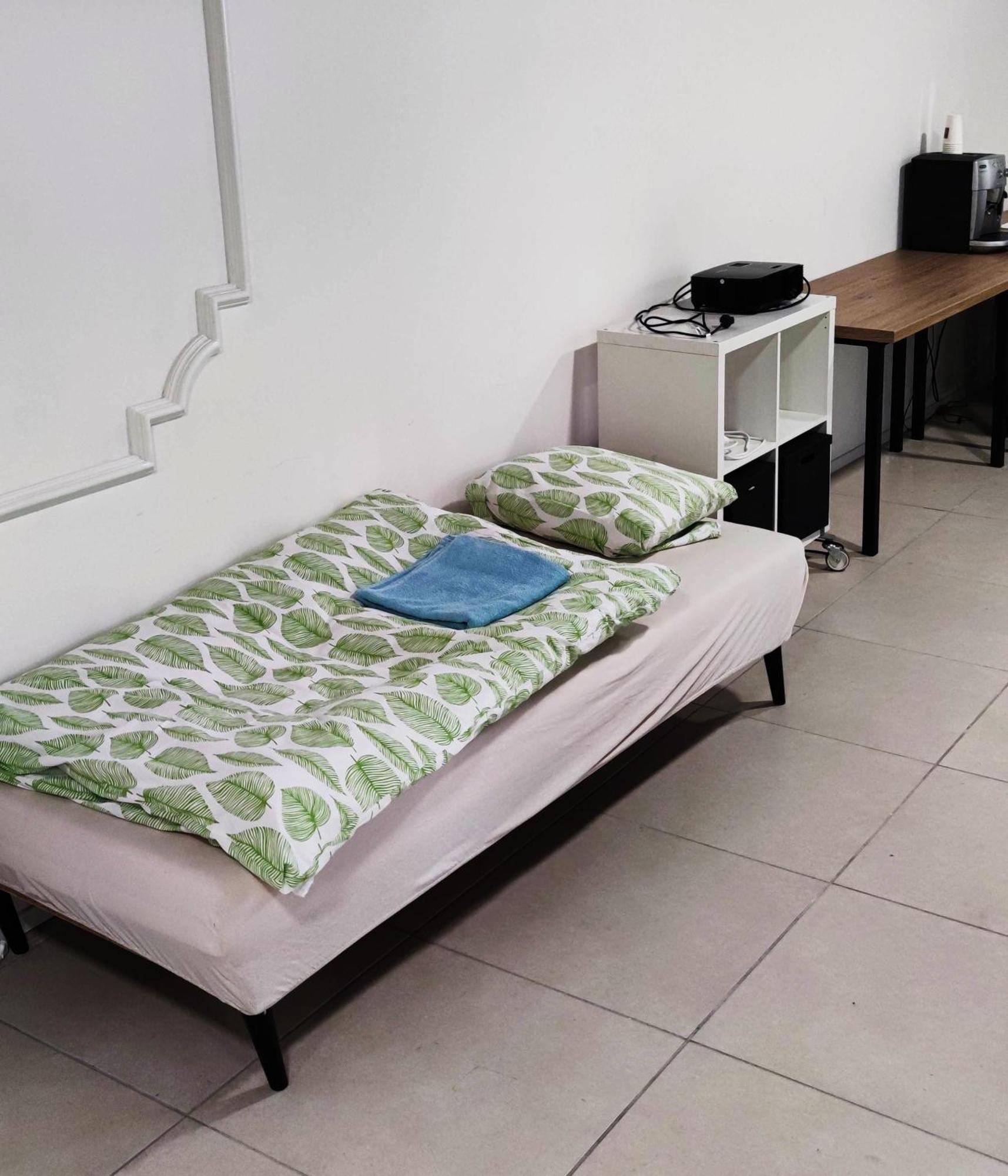 Krasny Priestranny Slnecny Apartman V Centre Mesta Trencin Bagian luar foto